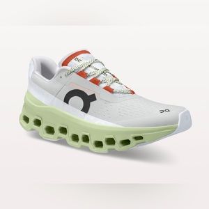 Cloudmonster Running Shoes Size 9 💚🐼